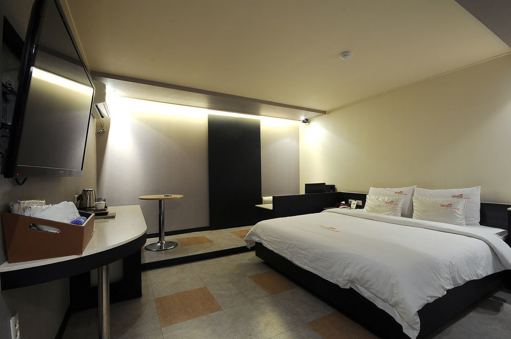 2 Heaven Hotel Busan Exterior foto